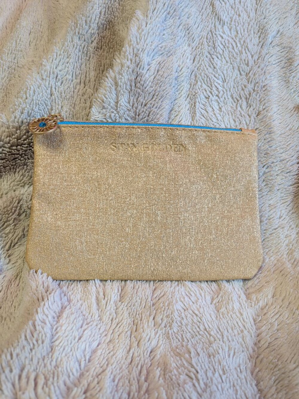 Ipsy Glam Bag July 2021 Stay Golden Makeup bag New